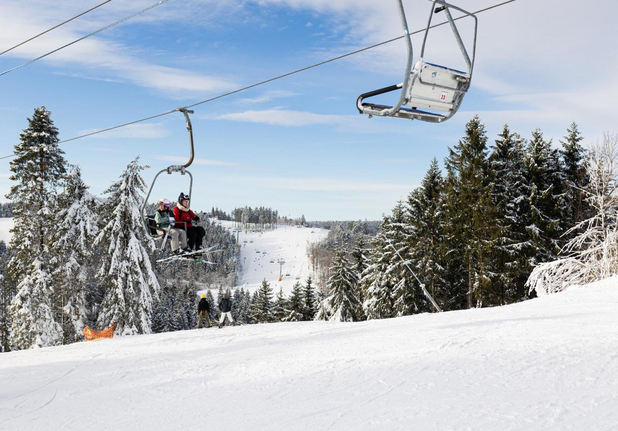 Am Finkenbusch Aan De Skipiste Willingen  Eksteriør bilde